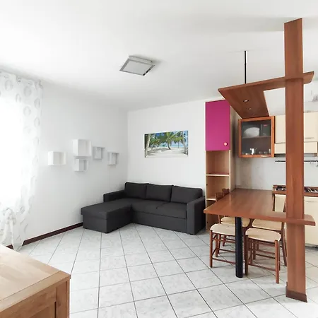 Maison Jolie Apartment *